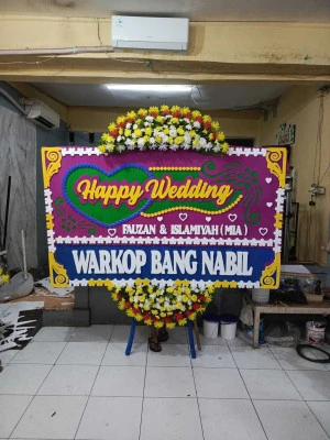 Papan Bunga di Bekasi Cyber Park